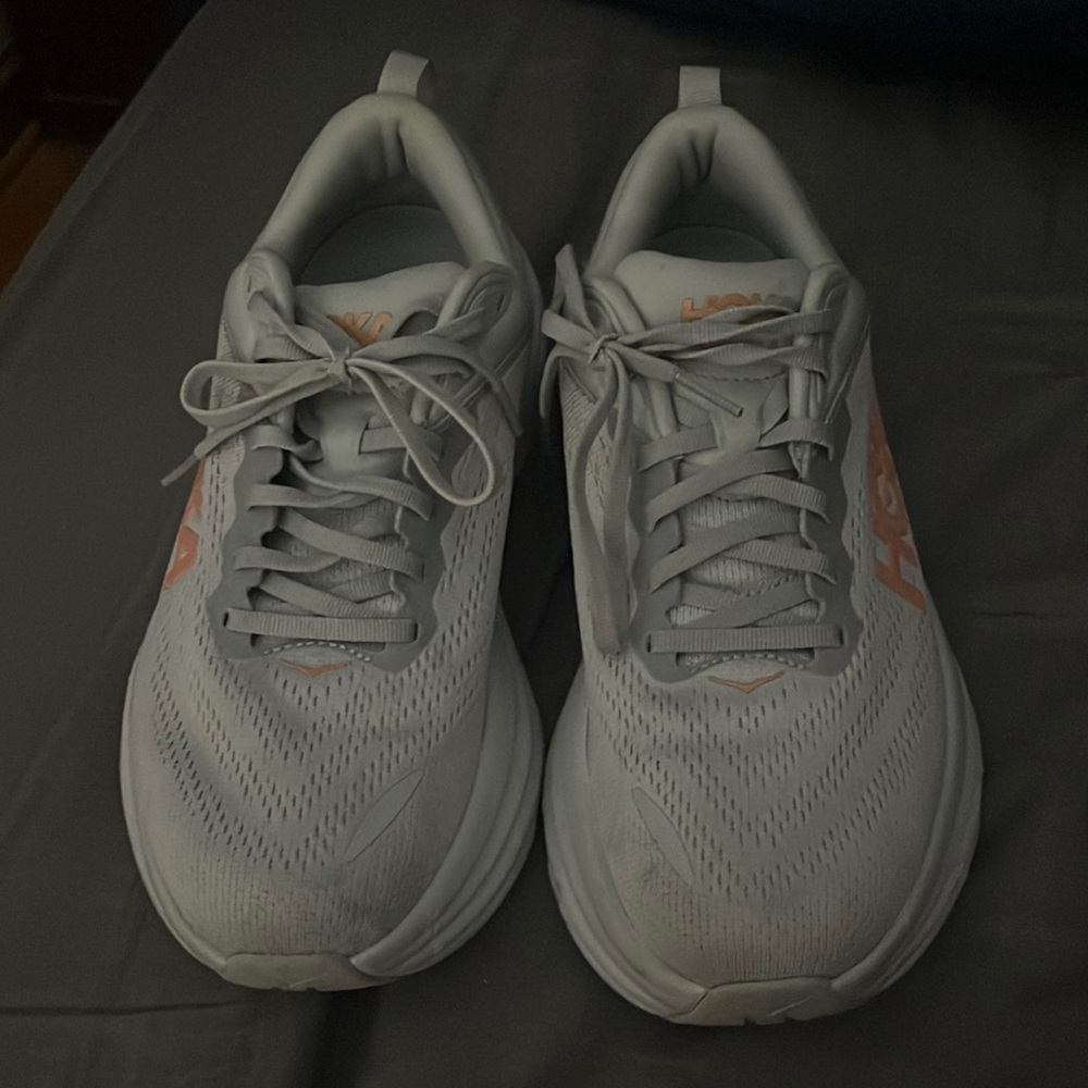 Hoka Bondi 8  size 8.5